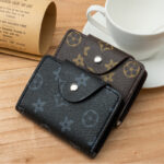 Anti-degaussing card bag in PU leather