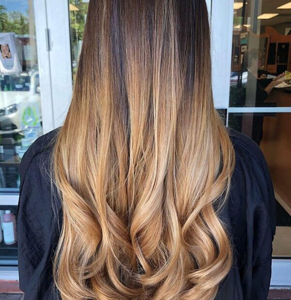 Golden Wavy Tape in Hair Extensions
